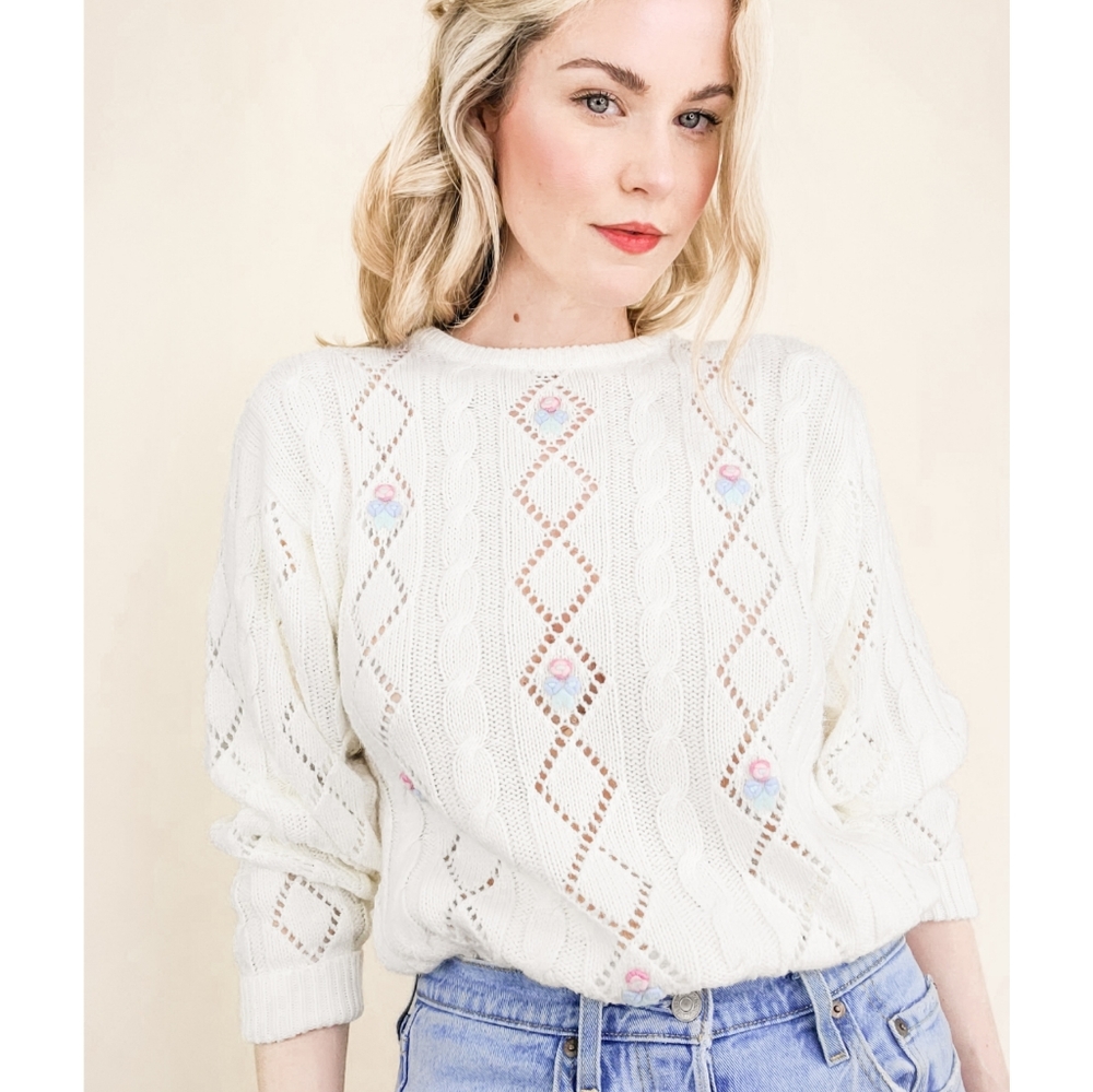 80s Ivory Floral Embroidered Pointelle VTG Sweater - Picture 16 of 16